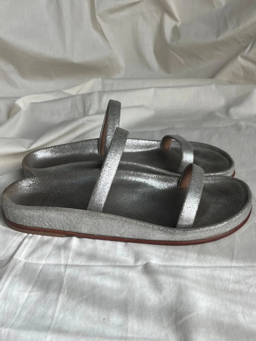 Lauren Manooghian Glitter Slides In Metallic Silver Women's Double-Strap Sandals